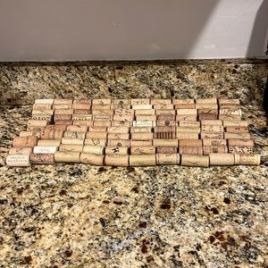 100 wine corks